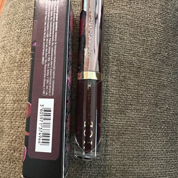 🎉Host Pick🎉Urban Decay WATERPROOF LONG-LASTING LIQUID LIPSTICK/Blackmail - Picture 5 of 8
